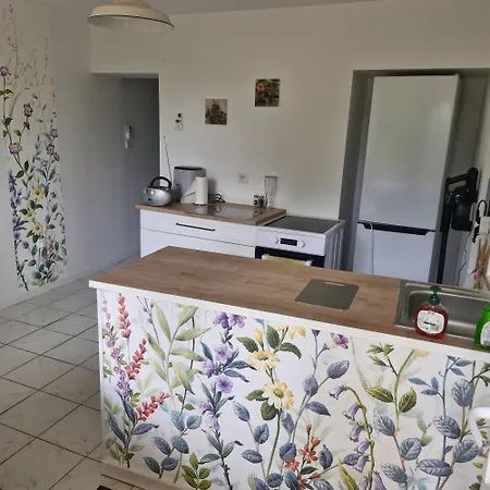 Casa vacanze Maison Accueillante à Avec Jardin *