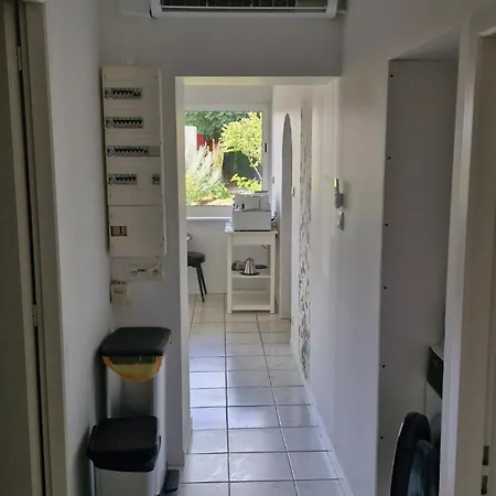 Maison Accueillante à Avec Jardin